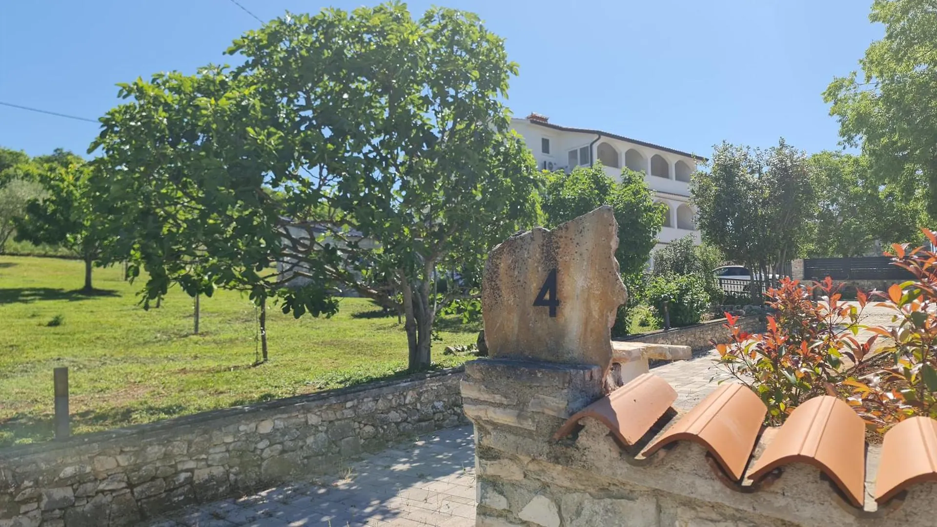 Comfort Apartment With Vineyard View Dračevac